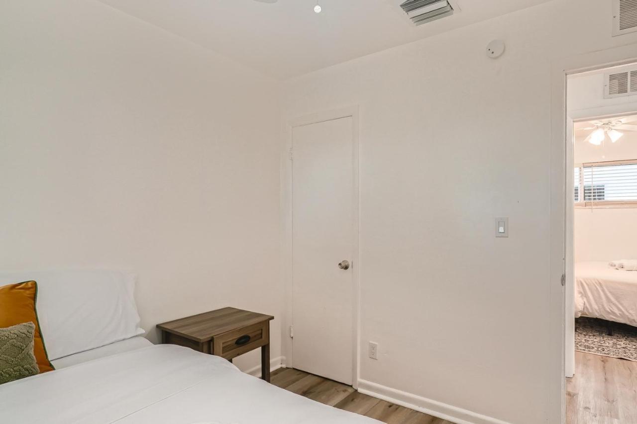 Tropical Retreat ** 2 Bedroom ** Singer Island West Palm Beach Bagian luar foto